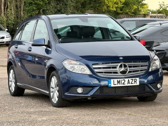 A null MERCEDES-BENZ B-CLASS 1.6 B180 BLUEEFFICIENCY SE 5d 122 BHP **HPI CLEAR, FRESH MOT + SVS**