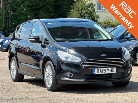 A null FORD S-MAX 1.5 ZETEC 5d 163 BHP **1 OWNER, FSH, NAV- 7 SEATS**