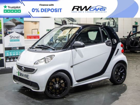 A 2014 SMART FORTWO COUPE ELECTRIC DRIVE