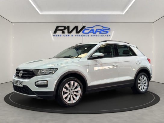 A null VOLKSWAGEN T-ROC 1.0 TSI GPF SE SUV 5dr Petrol Manual Euro 6 (s/s) (115 ps)