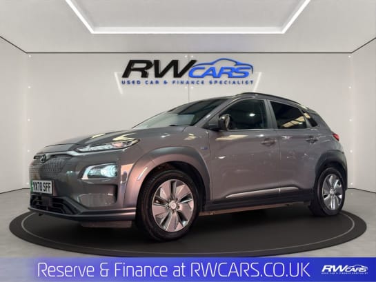 A null HYUNDAI KONA 64kWh Premium SE SUV 5dr Electric Auto (7kW Charger) (204 ps)