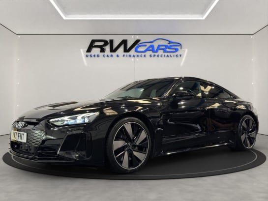 A null AUDI RS E-TRON GT 93.4kWh Saloon 4dr Electric Auto quattro (598 ps)