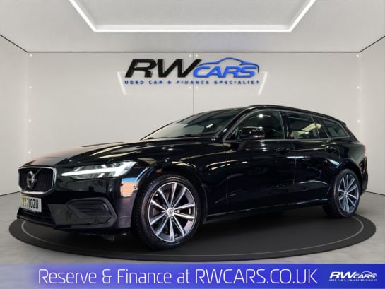 A 2021 VOLVO V60 2.0 B4 MHEV Momentum Estate 5dr Diesel Hybrid Auto Euro 6 (s/s) (197 ps)