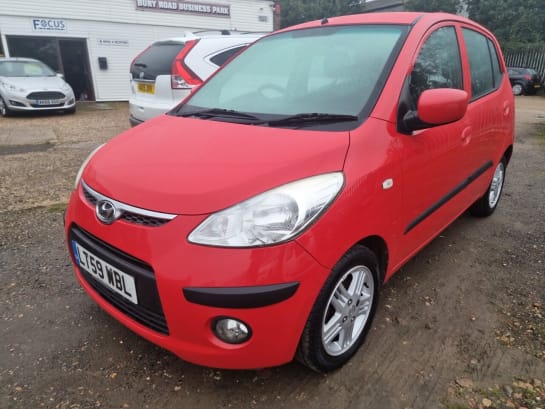 A null HYUNDAI I10 1.2 Comfort Hatchback 5dr Petrol Manual Euro 4 (77 bhp) AIR CONDITIONING