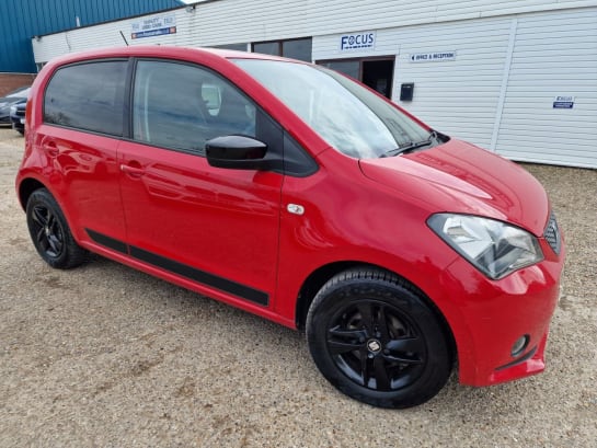 A null SEAT MII 1.0 12v Design Mii Hatchback 5dr Petrol Manual Euro 6 (60 ps) SATNAV + BLUE