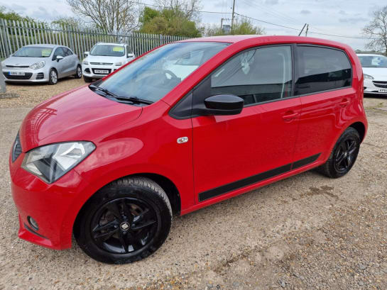A null SEAT MII 1.0 12v Design Mii Hatchback 5dr Petrol Manual Euro 6 (60 ps) SATNAV + BLUE