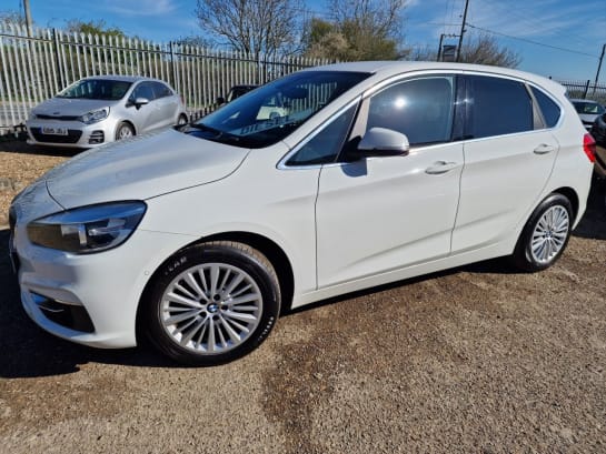 A null BMW 2 SERIES ACTIVE TOURER 2.0 218d Luxury MPV 5dr Diesel Manual Euro 6 (s/s) (150 ps) HEATED LEATHER