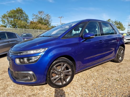 A 2017 CITROEN C4 PICASSO 1.2 PureTech Feel MPV 5dr Petrol Manual Euro 6 (s/s) (130 ps) SATNAV + CRUI