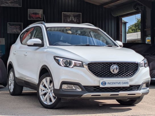 A 2019 MG ZS 1.5 VTi-TECH Excite 5dr. APPLE CARPLAY. REAR PARKING SENSORS, RECENTLY SERVICED & NEW REAR BRAKES