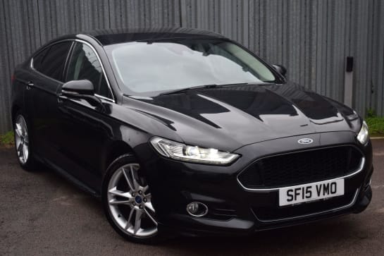 A null FORD MONDEO 2.0 TDCi Titanium Euro 6 (s/s) 5dr