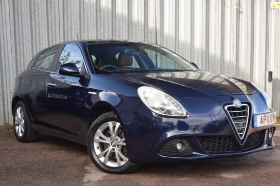 A null ALFA ROMEO GIULIETTA 1.4 TB MultiAir Lusso Euro 5 (s/s) 5dr