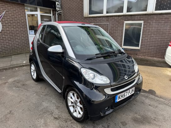 A null SMART FORTWO 1.0 Passion Cabriolet 2dr Petrol SoftTouch Euro 5 (84 bhp)