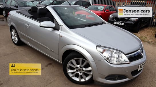 A 2009 VAUXHALL ASTRA TWIN TOP DESIGN