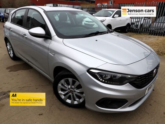 A null FIAT TIPO 1.4 T-Jet Easy Plus Hatchback 5dr Petrol Manual Euro 6 (s/s) (120 bhp)