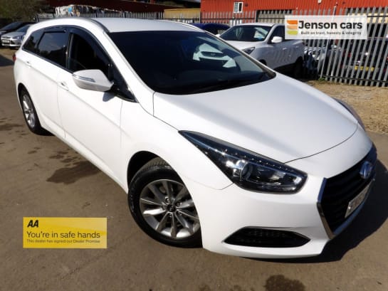 A null HYUNDAI I40 1.7 CRDi Blue Drive S Tourer 5dr Diesel Manual Euro 6 (s/s) (141 ps)