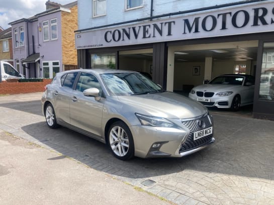 A null LEXUS CT 1.8 200h Premier Hatchback 5dr Petrol Hybrid E-CVT Euro 6 (s/s) (136 ps) SA