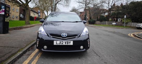 A null TOYOTA PRIUS PRIUS HYBRID