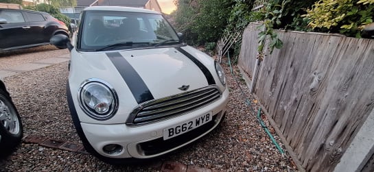 A null MINI HATCH ONE ONE 3-Door