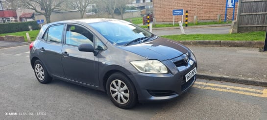 A null TOYOTA AURIS T2 VVT-I 5-Door