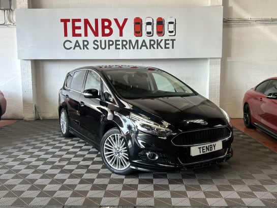 A null FORD S-MAX 2.0 TITANIUM SPORT TDCI 5d 207 BHP 7 SEATER+HTD STEERING