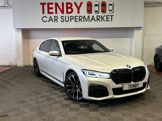 A null BMW 7 SERIES 3.0 730d M Sport Saloon 4dr Diesel Auto Euro 6 (s/s) (265 ps) TECH PACK+MSP