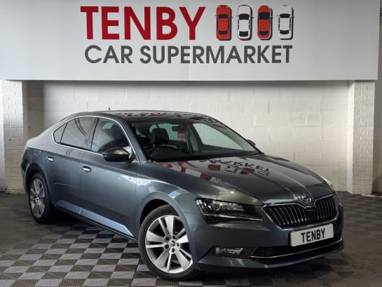 A null SKODA SUPERB 2.0 TDI SE L Executive Hatchback 5dr Diesel DSG Euro 6 (s/s) (190 ps) DSG G
