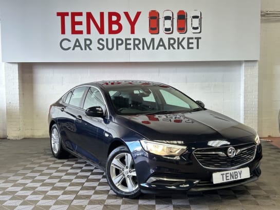 A null VAUXHALL INSIGNIA 2.0 Turbo D BlueInjection Tech Line Nav Grand Sport 5dr Diesel Automatic Eu