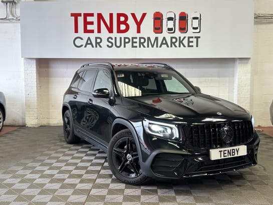 A null MERCEDES-BENZ GLB 2.0 GLB200d AMG Line (Premium) SUV 5dr Diesel 8G-DCT 4MATIC Euro 6 (s/s) (1