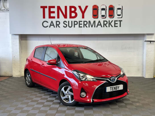 A null TOYOTA YARIS 1.5 VVT-h Icon Hatchback 5dr Petrol Hybrid E-CVT Euro 6 (101 ps) HILL ASST+