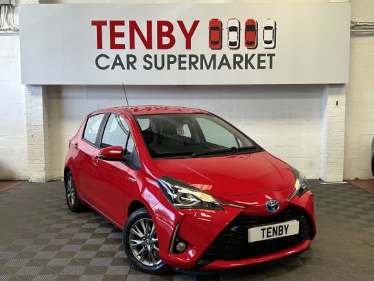 A null TOYOTA YARIS 1.5 VVT-h Icon Hatchback 5dr Petrol Hybrid E-CVT Euro 6 (s/s) (100 ps) DAB+