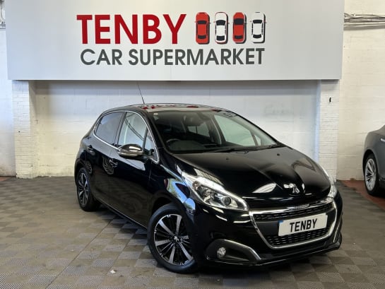 A null PEUGEOT 208 1.2 PureTech Allure Premium Hatchback 5dr Petrol Manual Euro 6 (s/s) (82 ps
