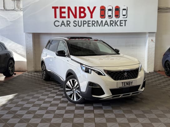 A 2019 PEUGEOT 5008 1.6 PureTech GT Line Premium SUV 5dr Petrol EAT Euro 6 (s/s) (180 ps) CARPL