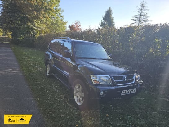 A 2004 MITSUBISHI SHOGUN 3.2 DI-D Warrior SUV 5dr Diesel Automatic (278 g/km, 158 bhp)