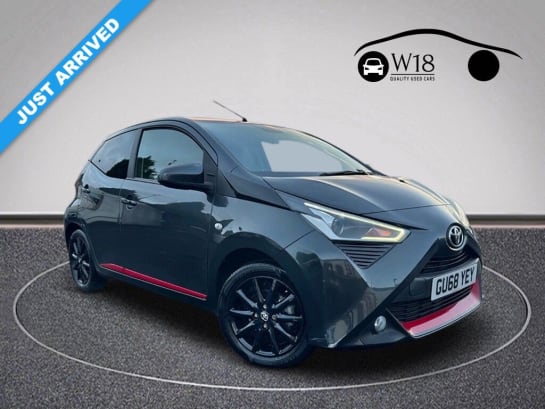 A null TOYOTA AYGO 1.0 VVT-i x-press Hatchback 5dr Petrol Manual Euro 6 (71 ps)