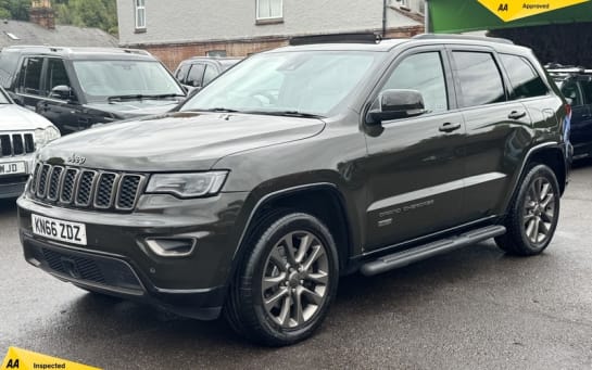 A 2016 JEEP GRAND CHEROKEE 3.0 V6 CRD 75th Anniversary SUV 5dr Diesel Auto 4WD Euro 6 (s/s) (250 ps)