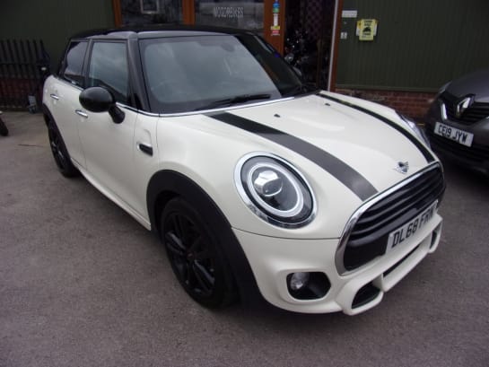 A 2018 MINI HATCH COOPER 1.5 Cooper Sport II 5dr