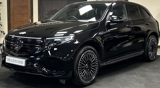 A null MERCEDES-BENZ EQC EQC 400 4MATIC AMG LINE PREMIUM 5d 403 BHP