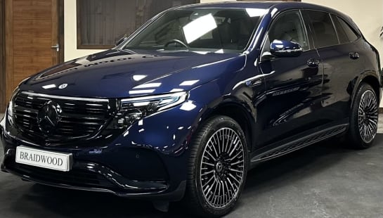 A null MERCEDES-BENZ EQC EQC 400 80kWh AMG Line (Premium) SUV 5dr Electric Auto 4MATIC (408 ps)