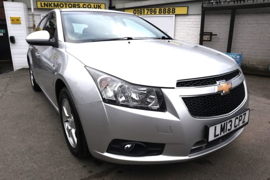 A null CHEVROLET CRUZE 1.6 LT Hatchback 5dr Petrol Manual Euro 5 (124 ps) * 2 YEAR WARRANTY £99 +