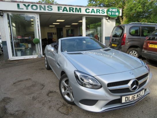 A null MERCEDES-BENZ SLC 2.0 SLC 200 SPORT 2d 181 BHP *HEATED FULL LEATHER + AIRSCARF* HEATED FULL L