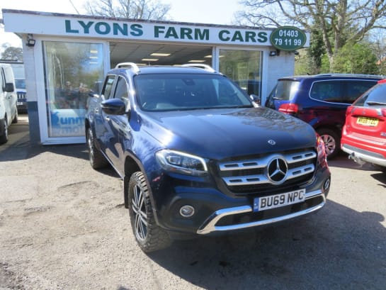 A null MERCEDES-BENZ X-CLASS 3.0 CDI V6 Power Pickup Double Cab 4dr Diesel 7G-Tronic+ 4MATIC Euro 6 (258