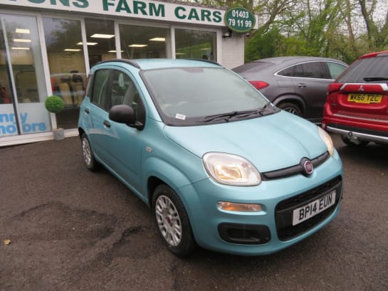 A null FIAT PANDA 1.2 Easy Hatchback 5dr Petrol Manual Euro 6 (69 bhp) AIR-CONDITIONING + ROO
