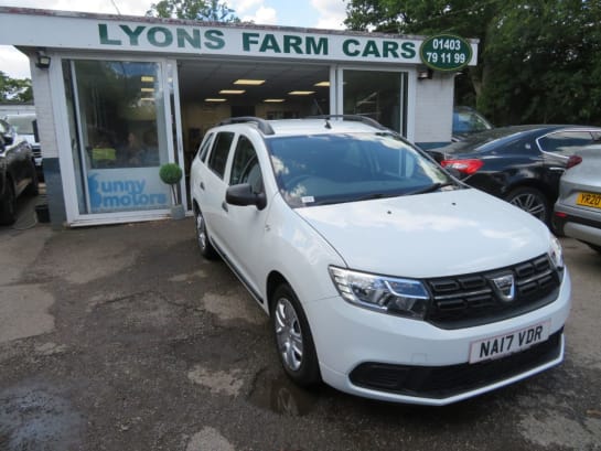 A null DACIA LOGAN MCV 1.0 SCe Ambiance Estate 5dr Petrol Manual Euro 6 (75 ps) DAB RADIO + AIR-CO