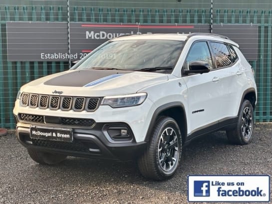 A null JEEP COMPASS 1.3L TRAILHAWK 5d AUTO 240 BHP GET A FINANCE QUOTE ON OUR WEBSITE!