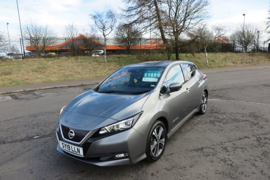 A 2019 NISSAN LEAF TEKNA