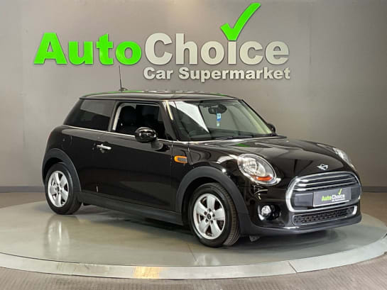 A null MINI HATCH ONE 1.2 ONE 3d 101 BHP *UPTO 70MPG, £20 ROAD TAX, LOW INSURANCE, CHOICE OF 3!!*