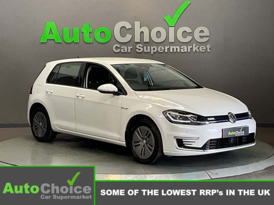 A null VOLKSWAGEN E-GOLF 35.8kWh e-Golf Hatchback 5dr Electric Auto (136 ps) *LOW INSURANCE, ACTIVE