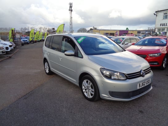 A null VOLKSWAGEN TOURAN AUTOMATIC 1.6 SE TDI DSG 5-Door