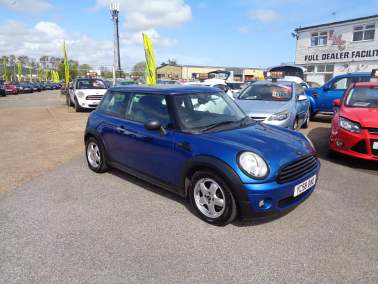 A null MINI HATCH ONE 1.4 ONE 3-Door