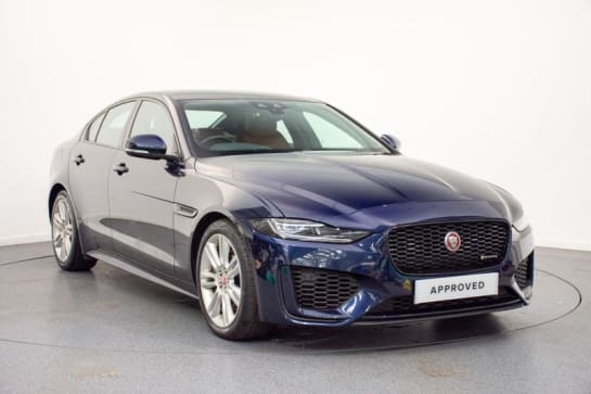 A null JAGUAR XE 2.0 P250 R-Dynamic SE 4dr